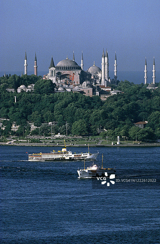 圣索菲亚大教堂、蓝色清真寺和伊斯坦布尔的托普卡皮宫图片素材