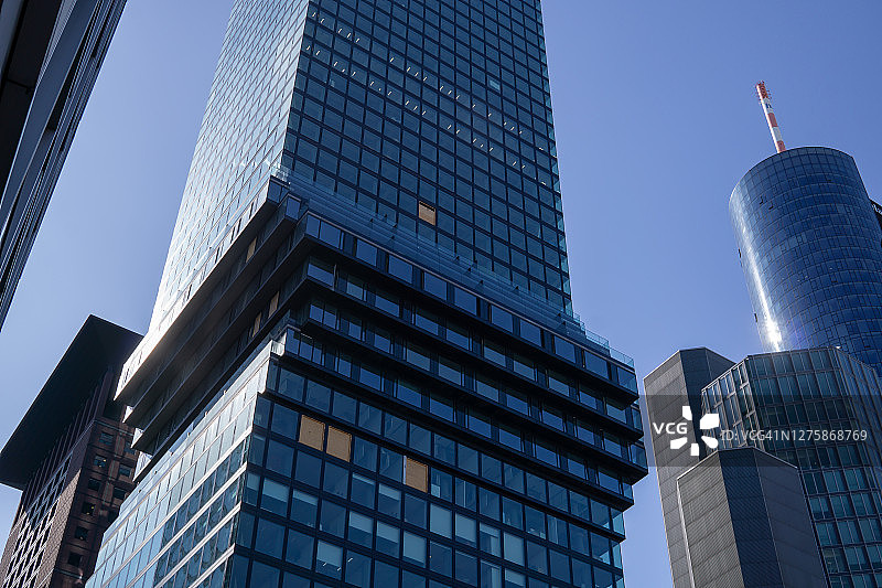 德国法兰克福金融区的摩天大楼图片素材