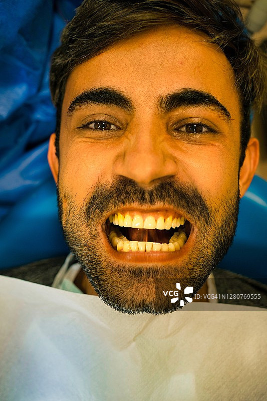 看牙医的人图片素材