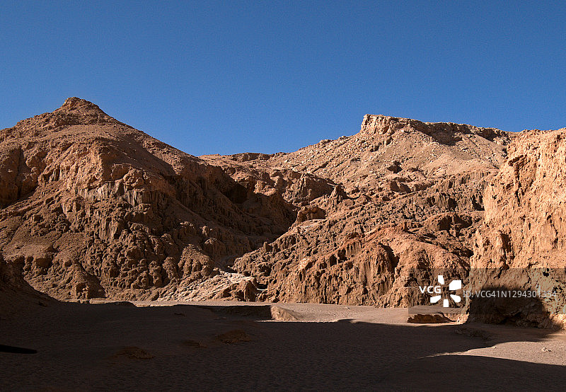 阿塔卡马沙漠盐洞，类似火星的景观，Valle de la Luna，圣佩德罗，智利图片素材