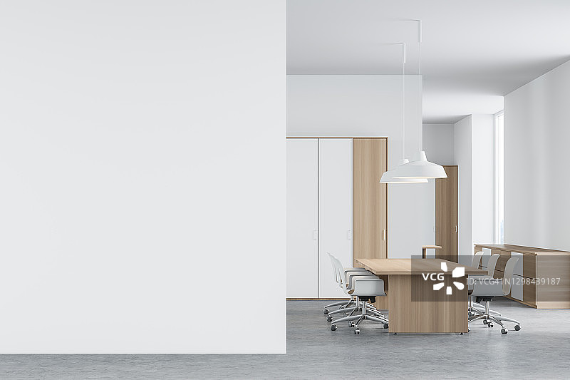 白色和木制的CEO办公室内部模拟墙，侧视图图片素材