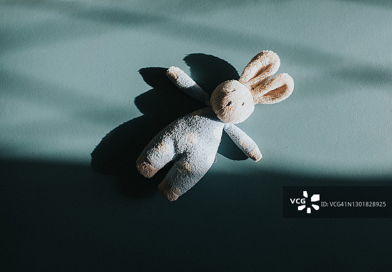 小玩具兔子图片素材