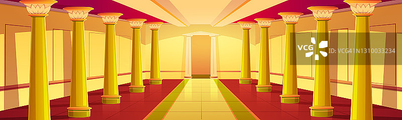 城堡走廊上有金柱宫殿的柱廊图片素材