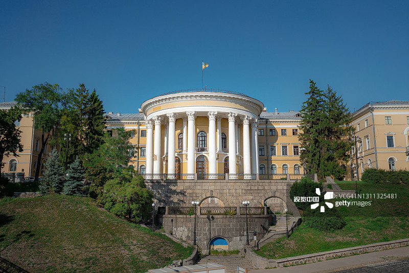 十月宫-国际文化艺术中心-基辅，乌克兰图片素材