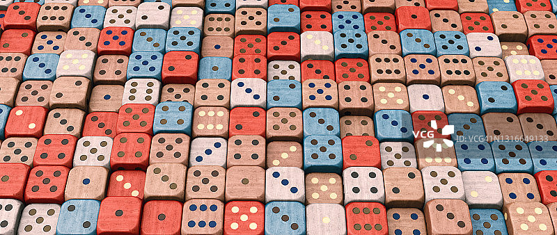 赌博骰子一大堆五颜六色的木制赌博骰子整齐地堆放在一起图片素材