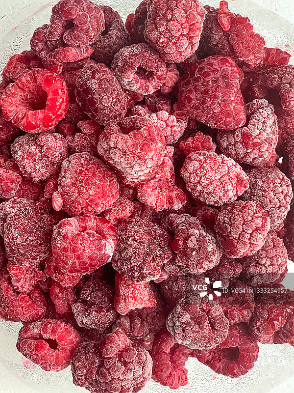 冷冻树莓。图片素材
