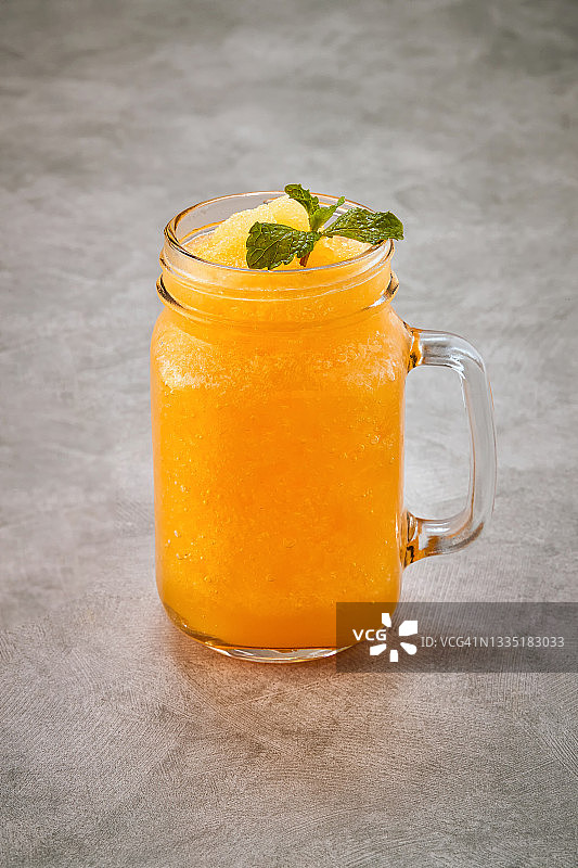 橙汁思慕雪健康饮料图片素材