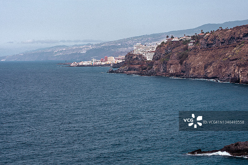 兰布拉卡斯特罗的悬崖和海景图片素材