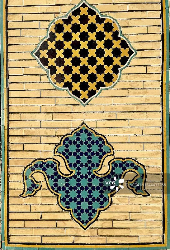 伊朗马沙德的哈拉姆建筑群和伊玛目礼萨神殿的瓷砖图片素材