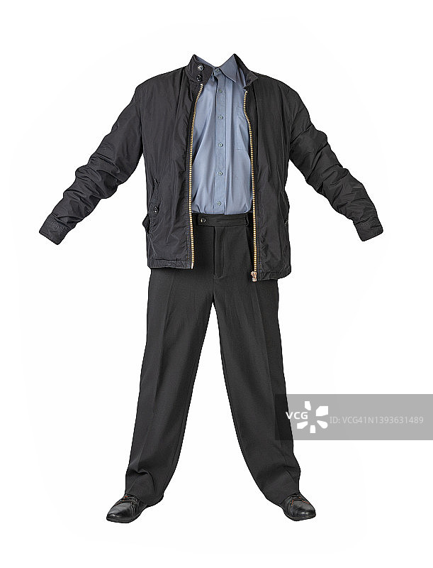男性夹克，衬衫，黑色裤子和黑色皮靴孤立在白色背景。男人的秋天的衣服图片素材