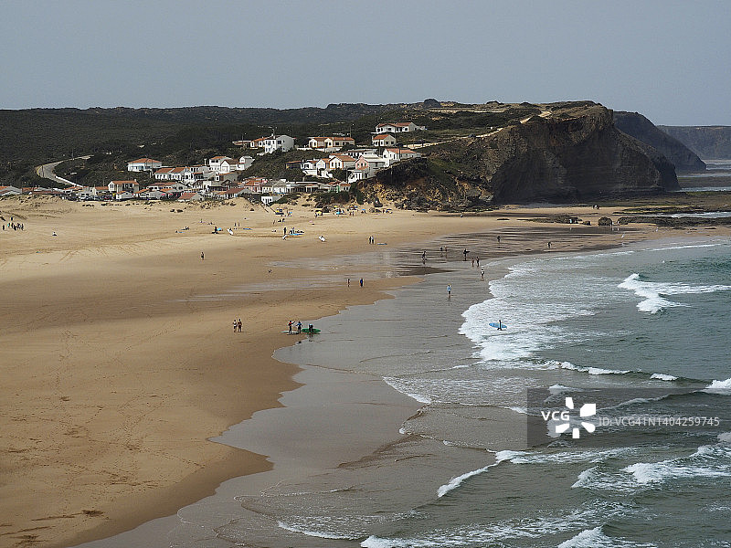 Monte Clerigo海滩，阿尔热祖尔，阿尔加维，葡萄牙图片素材