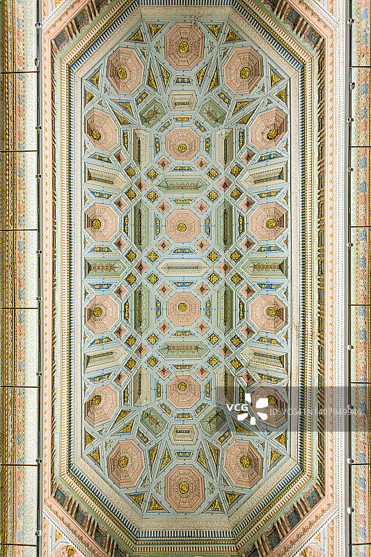 昆卡大教堂小教堂的装饰天花板图片素材