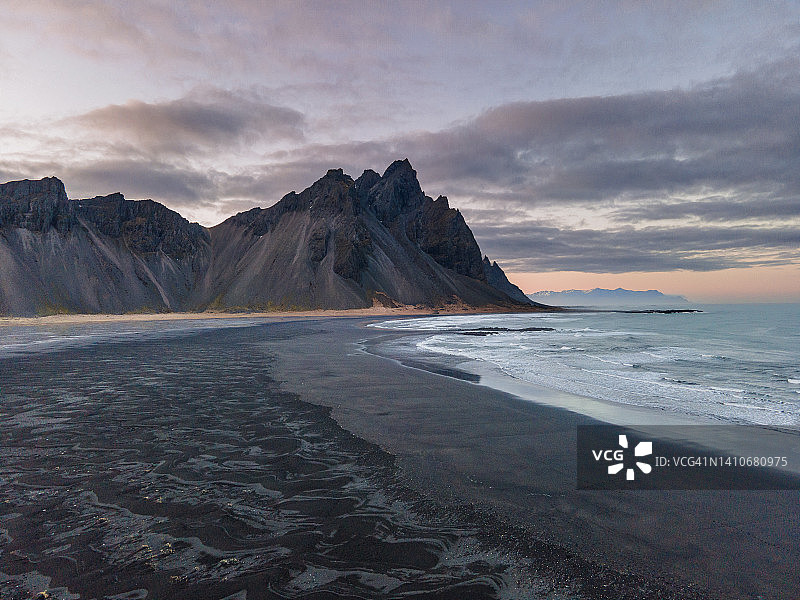 韦斯特拉霍恩山脉，冰岛南部图片素材