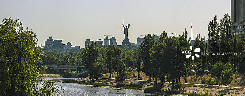 祖国母亲纪念碑-乌克兰独立的象征图片素材