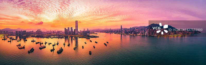 香港——中国维多利亚港的日落图片素材