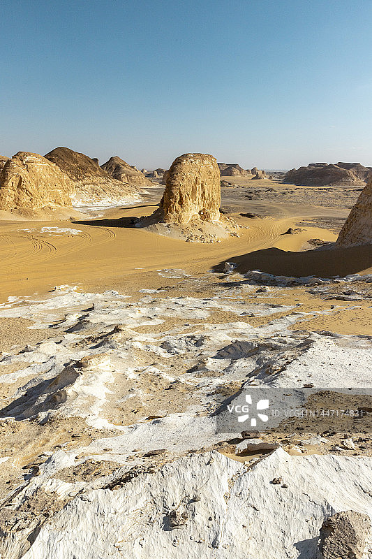 埃及西部沙漠法拉弗拉附近的白色沙漠图片素材