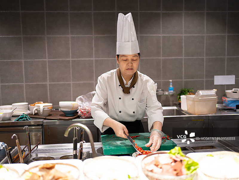 亚洲女厨师图片素材
