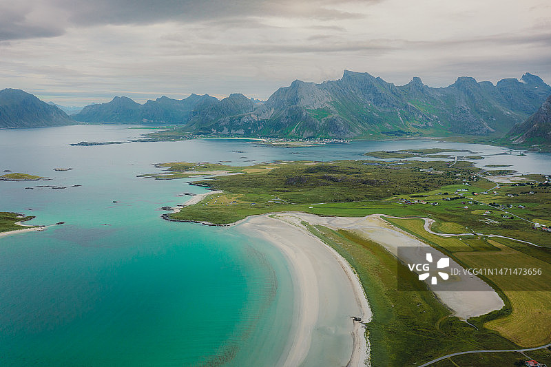 挪威罗弗敦群岛的夏日天堂图片素材