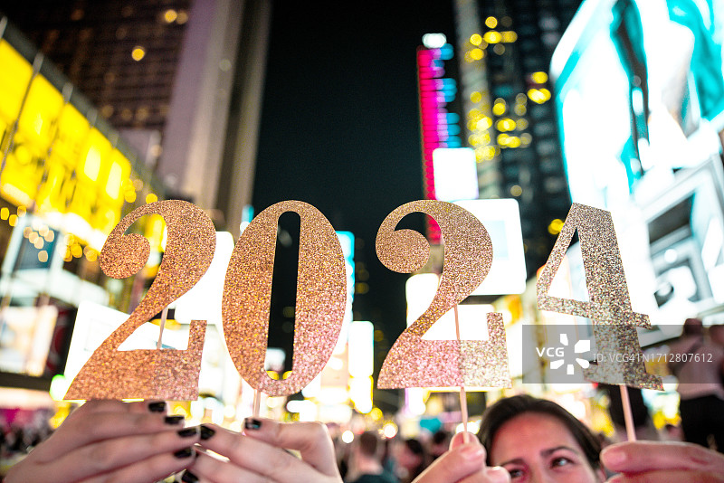 2024年纽约时代广场的新年庆祝活动图片素材