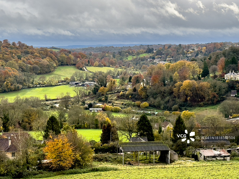 田园诗般的英国乡村图片素材