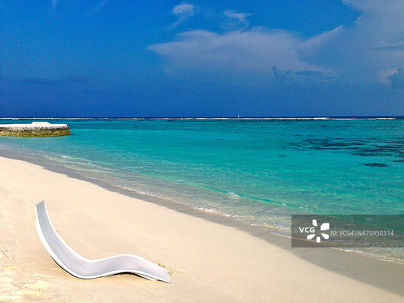 马尔代夫的完美热带岛屿天堂海滩图片素材