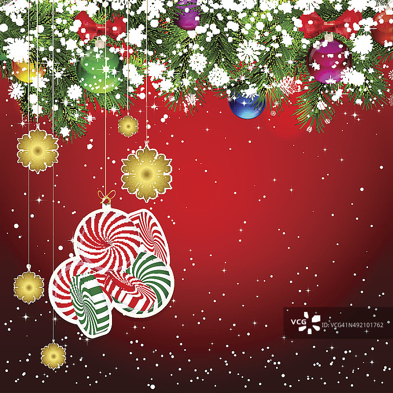 圣诞背景用圣诞树的树枝装饰。图片素材