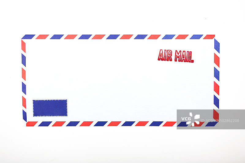 信封上贴航空邮票图片素材