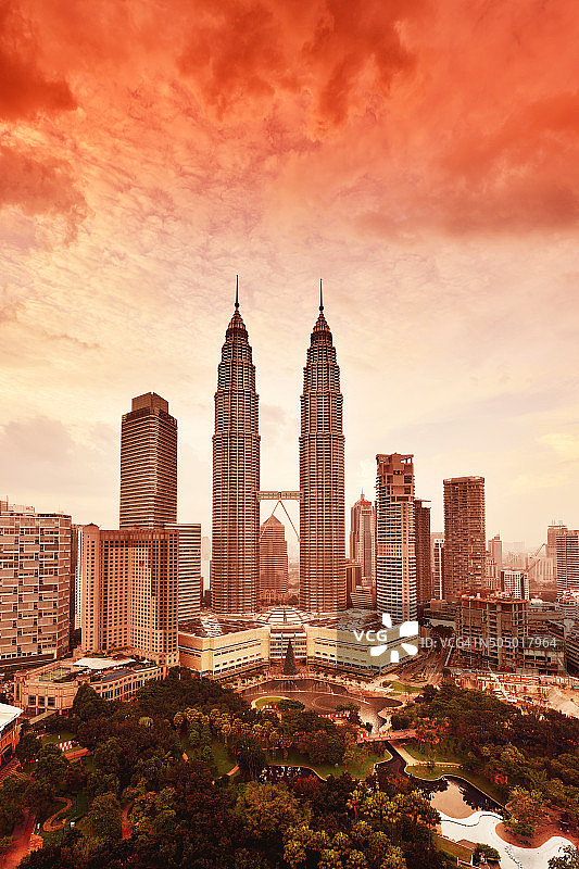 吉隆坡马来西亚国家石油公司大楼图片素材