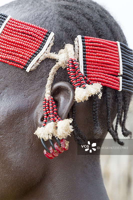 哈默族，哈默人戴的珠子，南奥莫，奥莫河谷，埃塞俄比亚，非洲图片素材