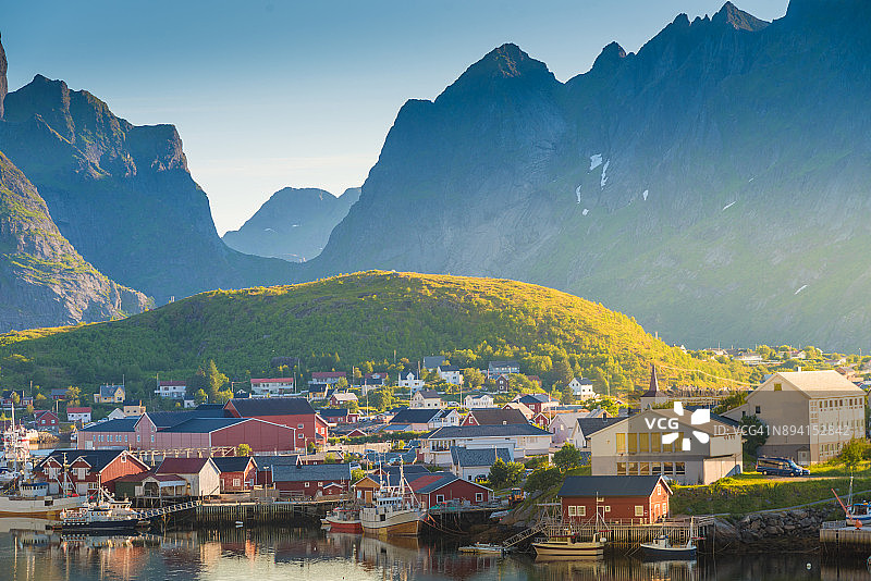 挪威，挪威罗浮敦群岛的日落风景图片素材