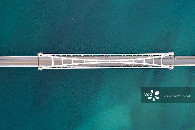 海和桥梁。图片素材