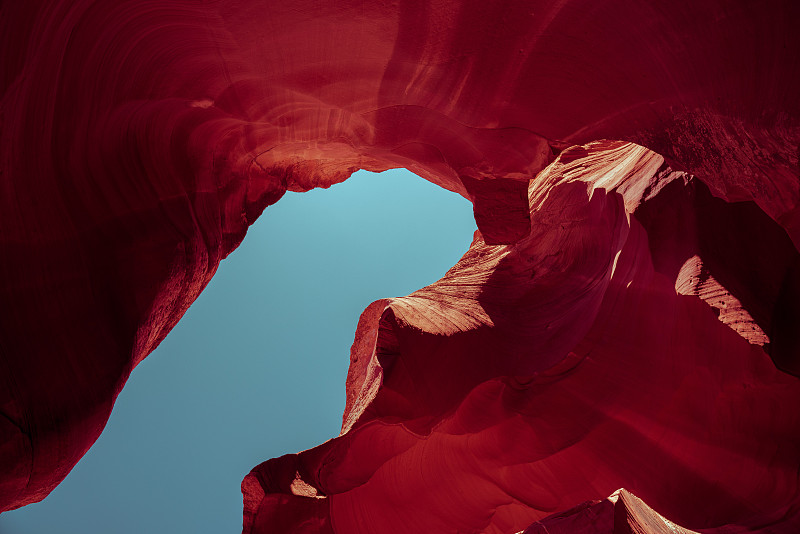 红色岩石的低羚羊峡谷，佩奇，亚利桑那州，美国图片下载