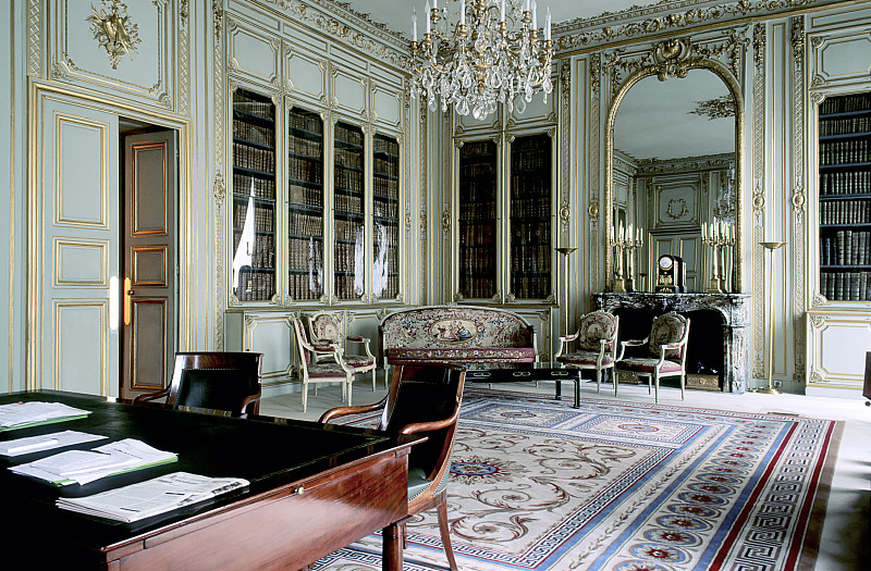 法国古堡豪宅书房办公室内部图片素材