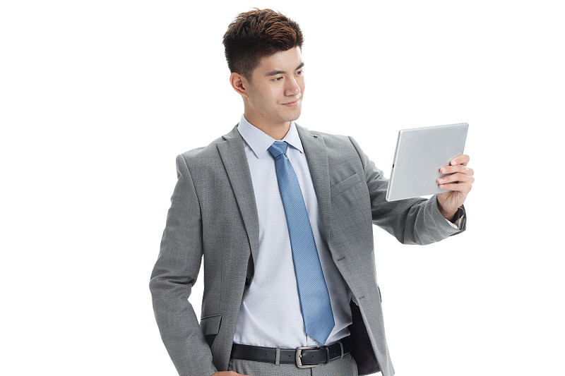 商务青年男人使用平板电脑图片下载