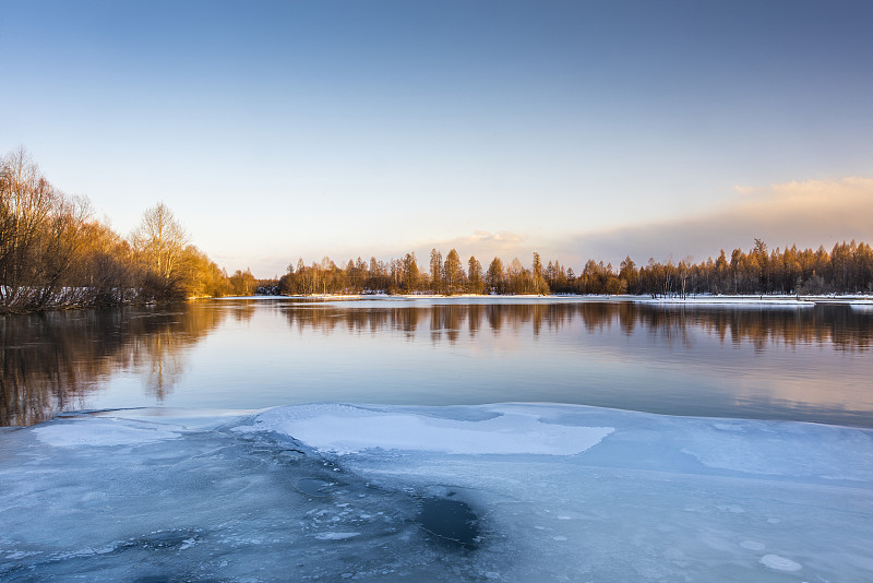 冬季野鸭湖黄昏图片下载