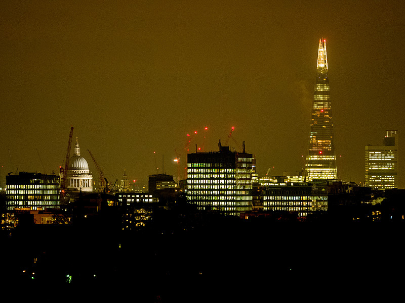 伦敦夜景-新旧图片下载