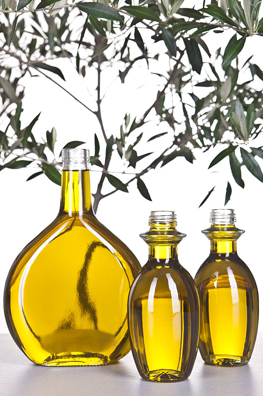 三瓶特级初榨橄榄油图片下载