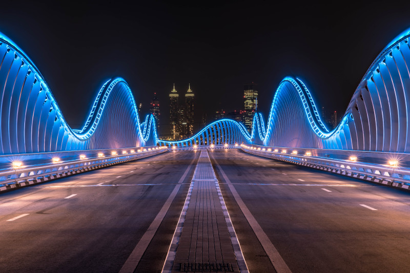 阿联酋迪拜梅丹大桥图片素材