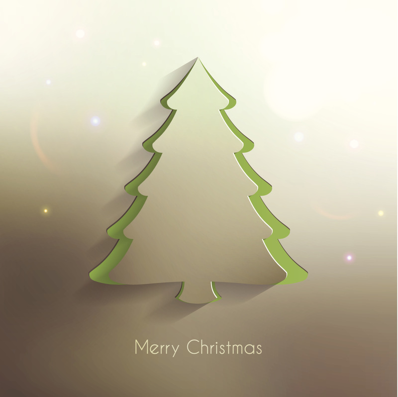 模糊和明亮的背景上的纸圣诞树图片下载