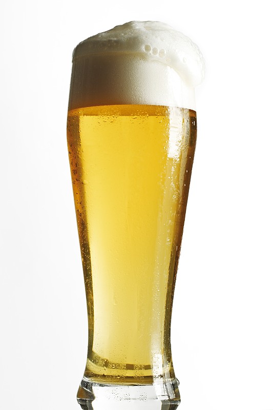 大啤酒，德国威斯比尔啤酒，特写图片下载