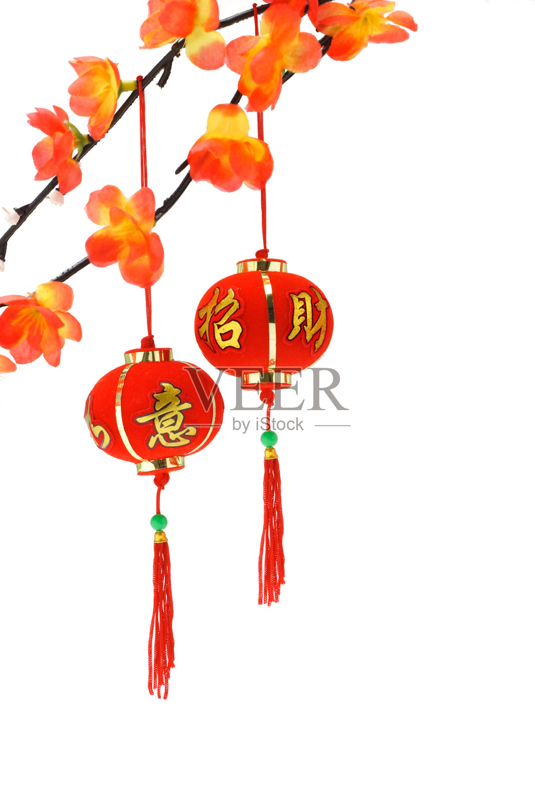 中国新年灯笼和梅花照片摄影图片