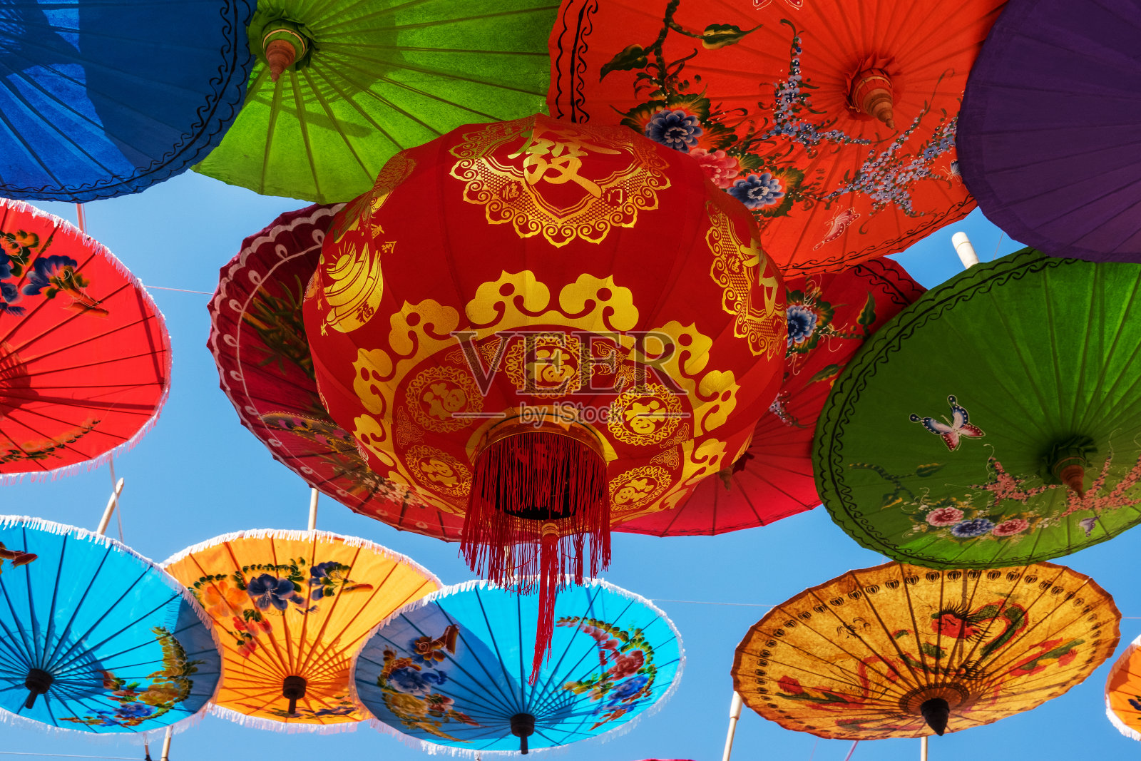 中国的雨伞灯笼照片摄影图片