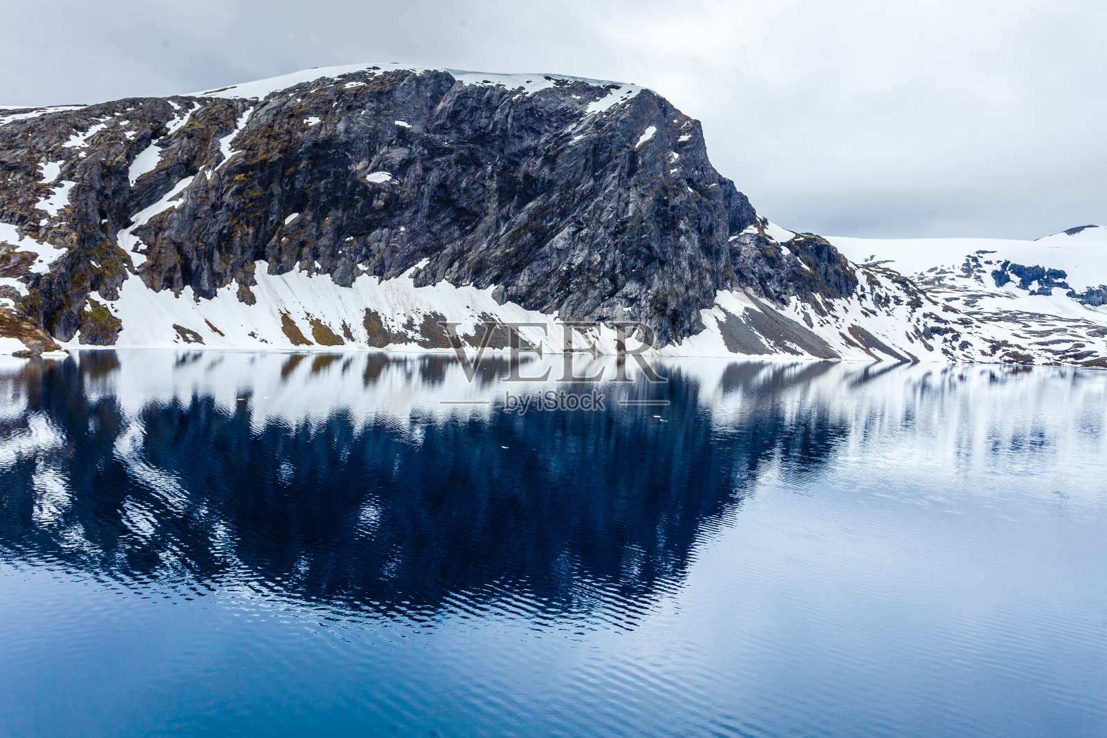 Djupvatnet湖、挪威照片摄影图片
