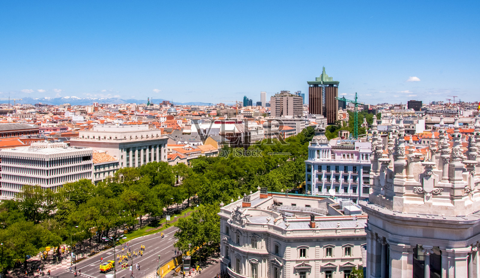 马德里全景从Cibeles宫殿，西班牙照片摄影图片