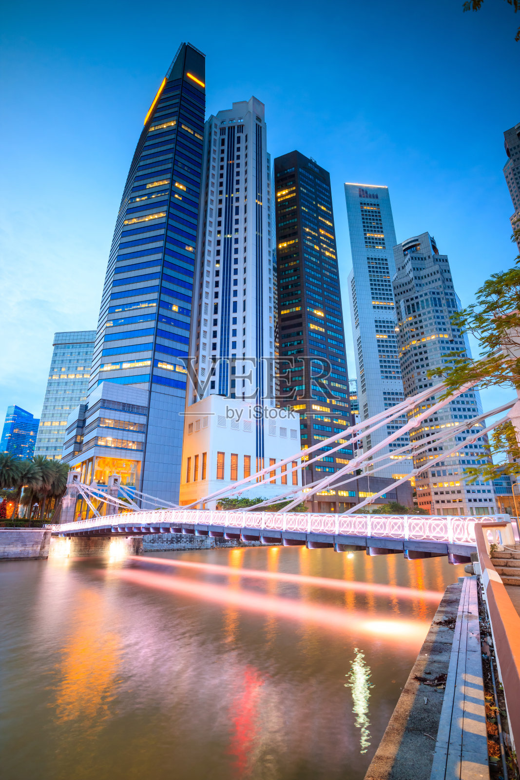 新加坡市中心的天际线照片摄影图片