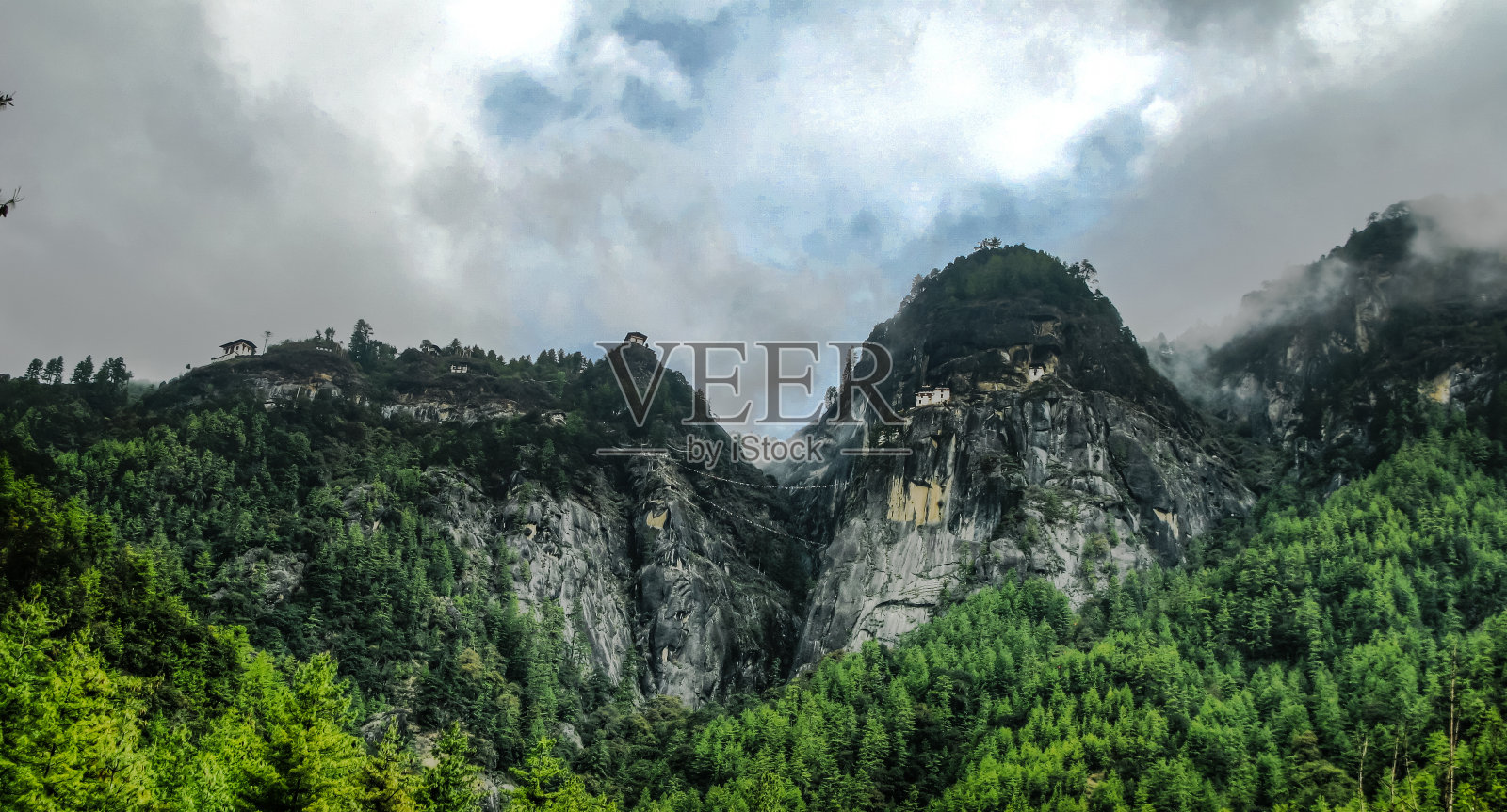 Panorama Paro valley Taktsang lakhang aka ti母老虎巢寺不丹照片摄影图片
