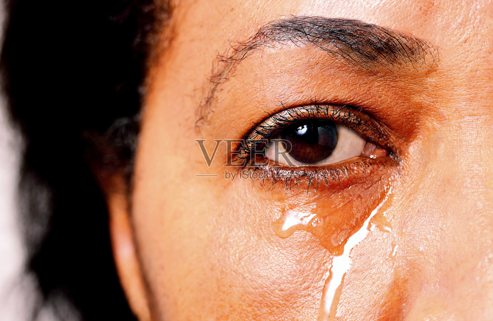 黑人妇女哭照片摄影图片