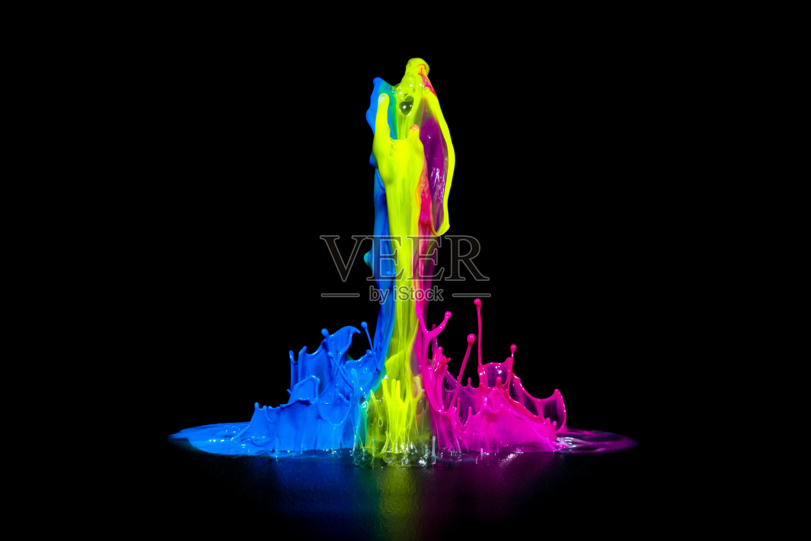 彩色油漆喷溅-油漆在一个音频扬声器照片摄影图片
