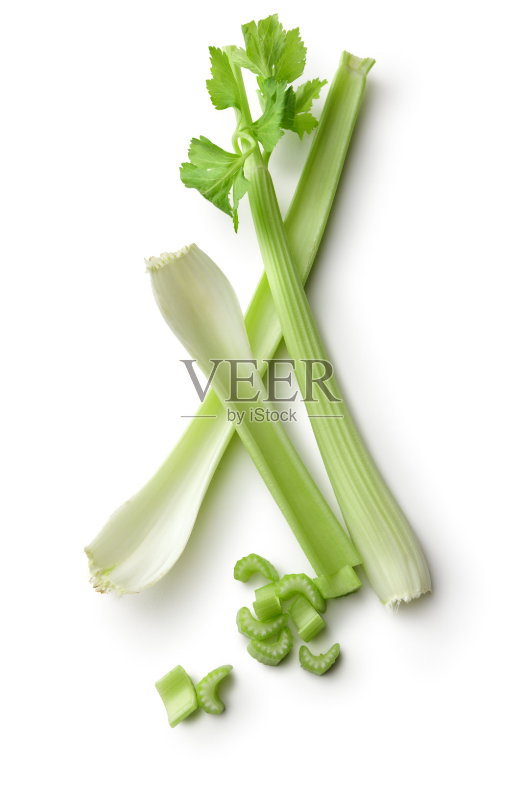 蔬菜:白色背景上孤立的芹菜照片摄影图片