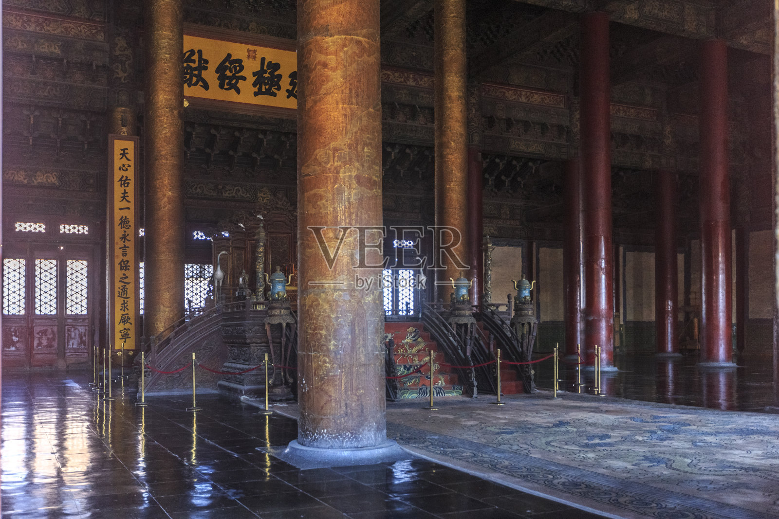中国北京，紫禁城殿内照片摄影图片